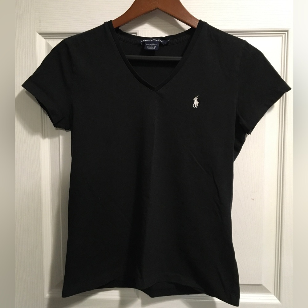 EUC Ralph Lauren Sport V-neck Tee. Size M.
